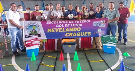 Prefeitura realiza Lançamento da Escolinha de Futebol Gol de Letra e