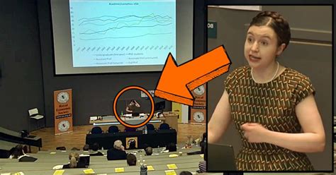 Professor Strips Naked During Lecture But College Refuses To Fire Her News Delivered