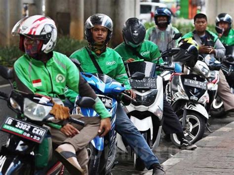 Driver Ojek Online Curhat Pernah Dicaci Maki Customer - Terminal Mojok