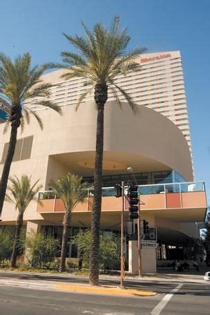 Phoenix Sheraton Downtown Hotel - A Gem in the Heart of the City