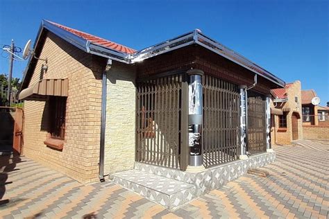 Atteridgeville Property : Houses to rent in Atteridgeville : Property24.com