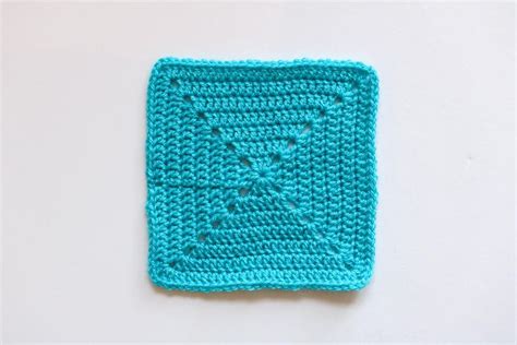 Solid Granny Square For Beginners Granny Square Learn To Crochet