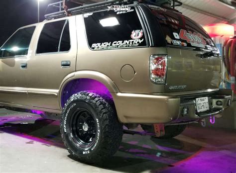 S10 Blazer 4x4 Lifted