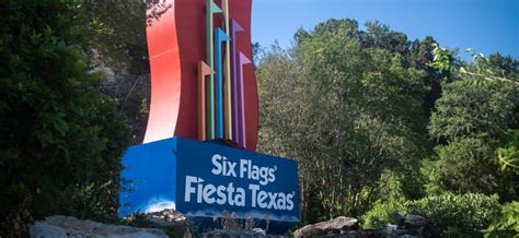 Six Flags Fiesta Texas: Everything You Need to Know Before Visiting ...