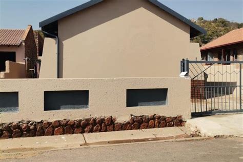 Soshanguve M Property Property And Houses For Sale In Soshanguve M