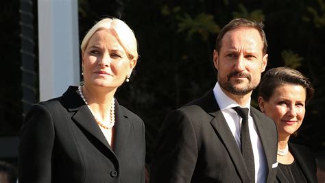 Prinz Haakon Prinzessin Mette Marit Der Erbitterte Ehe Kampf Ist