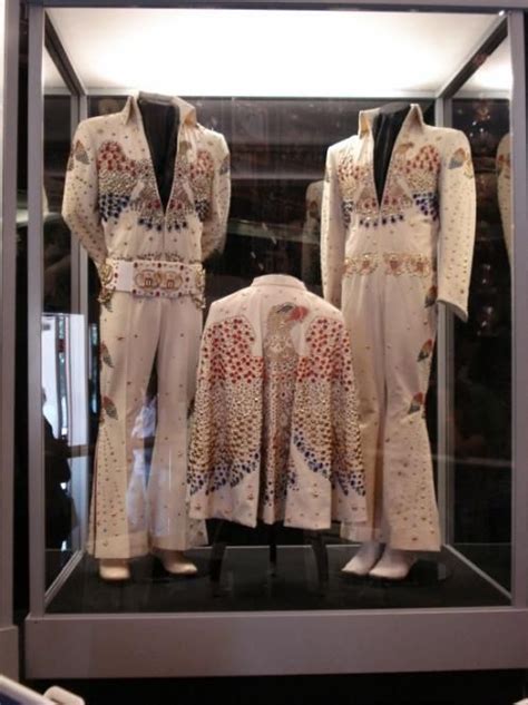 Pin By Andrew Smith On Actors And Singers Elvis Jumpsuits Elvis