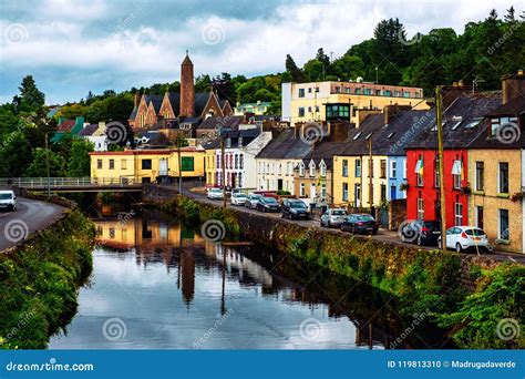 Beautiful Landscape in Donegal, Ireland with River and Colorful Houses ...