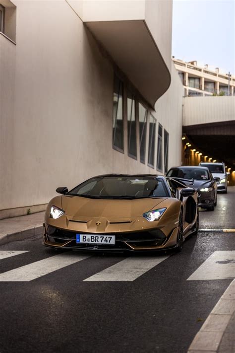 Interesting Spec On That Lamborghini Aventador Svj Roadster 3425x5138