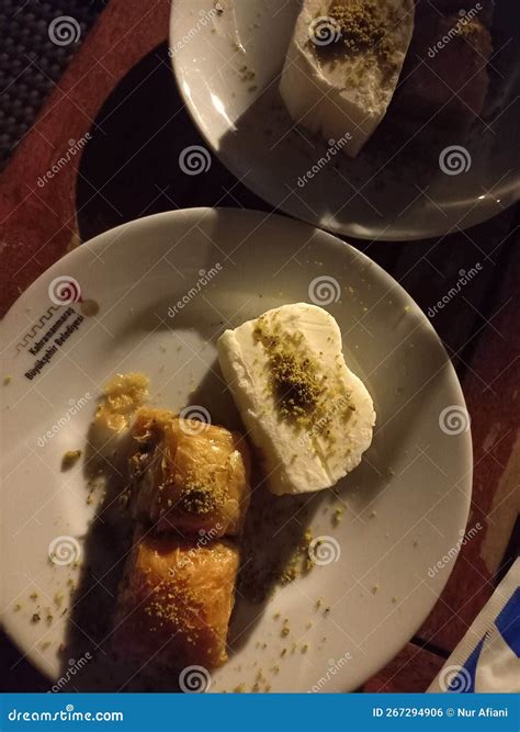 Baklava And Ice Cream In Kahramanmara Editorial Photo Image Of Food