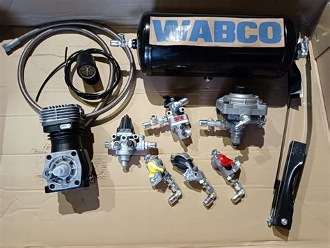 Instalacja pneumatyczna Wabco doposażenie ciągnika 400 605 212 0 za