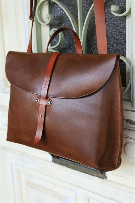 4557 best leather bags and purses images on Pinterest | Leather bags, Leather totes and Leather ...