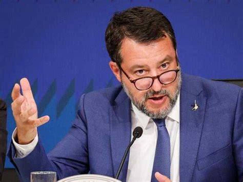 Torna Salvini In Abruzzo Festa Regionale Della Lega A Silvi Marina