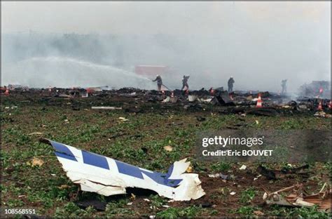 Concorde Disaster Investigation Plane Crash Photos And Premium High Res Pictures Getty Images