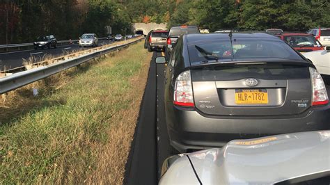 Route 15 North Closed After 2 Crashes Near Heroes Tunnel Nbc Connecticut