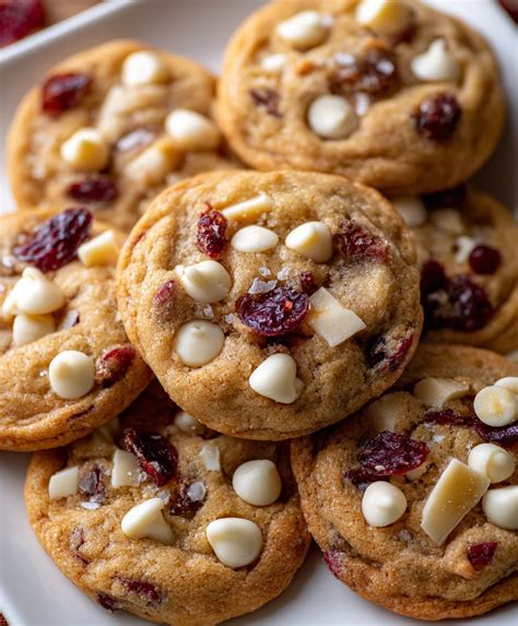 White Chocolate Chip Cranberry Cookies Dishes Tasty Easy