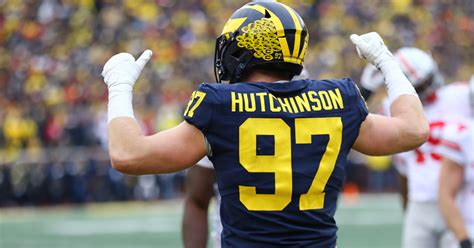 Michigan Football Aidan Hutchinson Tabbed As First Team All American