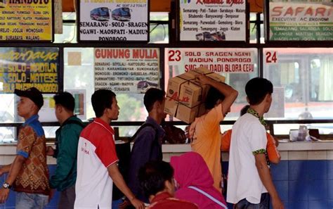 Ka Sudah Laku Persen Penjualan Tiket Bus Belum Semua Secara Online