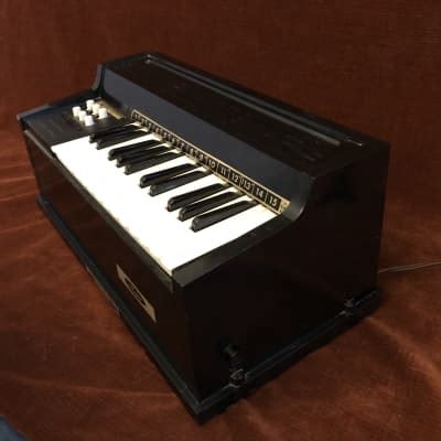 Magnus Model 300 Vintage Electric Air Reed Chord Organ C Reverb