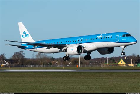 PH NXE KLM Cityhopper Embraer E195 E2 ERJ 190 400 STD Photo By Paul