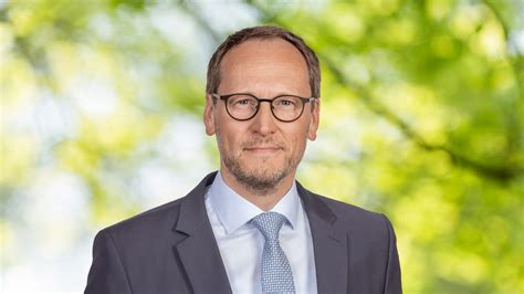 Bernd Poggemöller von SPD für das Amt des der Bürgermeister in in Löhne