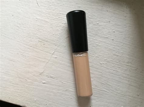 Консилер MAC Mineralize. Фото «до» и «после» - Обзор на GirlsArea