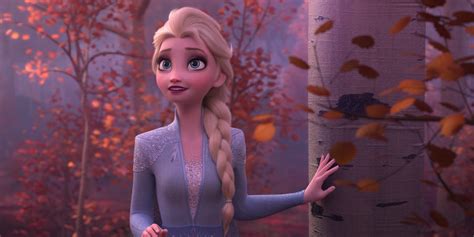 Elsa Frozen 2 Hair Down Close Up - bmp-urban