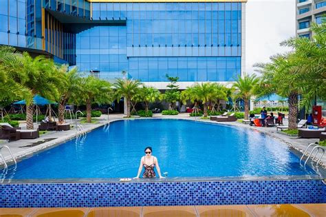 Muong Thanh Luxury Ha Long Centre Hotel Pool Pictures And Reviews Tripadvisor