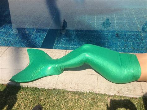 Cola De Sirena Adulto Con Bikini Kit Completo En Mercado Libre
