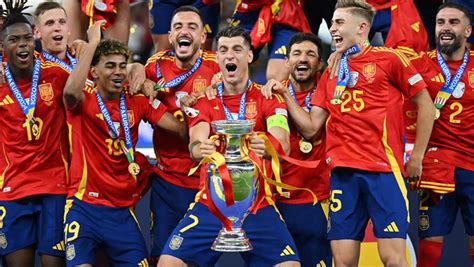 Spain Lift Euro Trophy After Beating England In Final