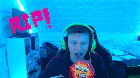 Ich Esse Den SchÄrfsten Chip Der Welt 🥵 Bestrafung Streamdulli