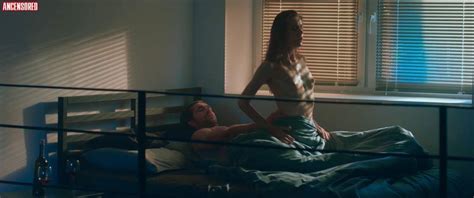 Naked Dominika Walo In Psy 3 W Imie Zasad