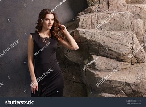 Brunette Girl Long Shiny Wavy Hair Stock Photo Shutterstock