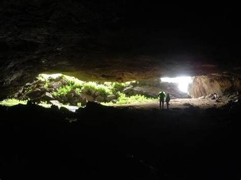 Kitum Cave – Kenya - Atlas Obscura