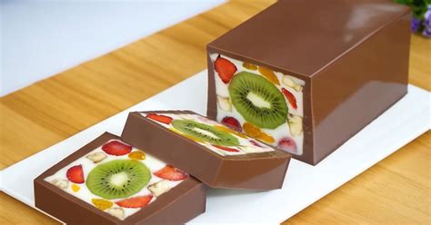 Sobremesa de Frutas com Chocolate