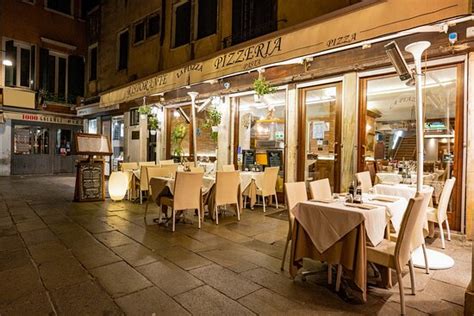 Dropping Standards Ristorante La Piazza Venice Traveller Reviews