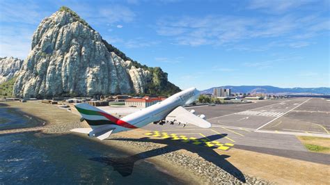 Scary When Landing Boeing Emirates Hard Landing At Gibraltar