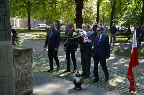 Olkuszanie Pami Tali O Rocznicy Wybuchu Ii Wojny Wiatowej Gazeta