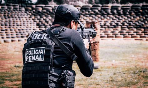 Concurso Polícia Penal Ce 2024 800 Vagas Salário De R 6542 Monitor Do Mercado