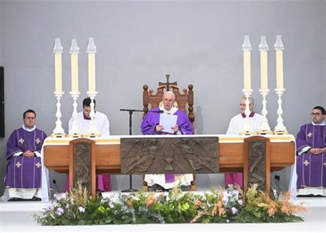 Papa Francisco Recuerda A Quienes Sufren Por Guerra Sacr Lega Global