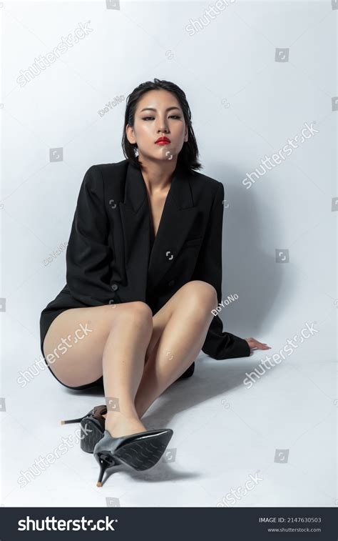 Sexy Model Posing Lingerie Stock Photo 2147630503 Shutterstock