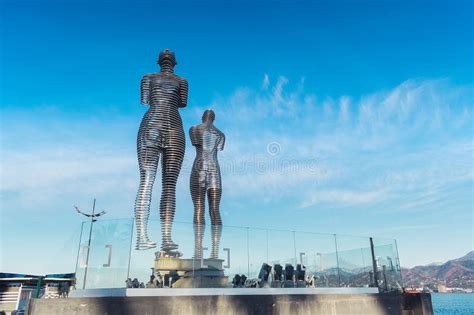 Sculpture Of Ali And Nino In The Georgian City Of Batumi Stock Image