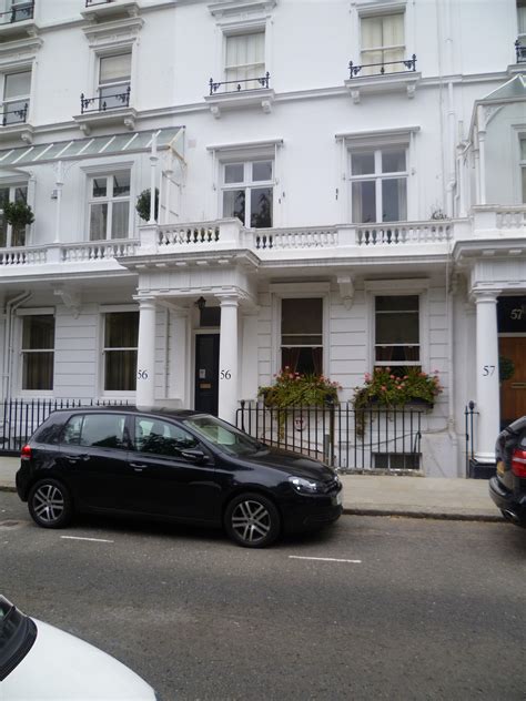 Sloane Square Wine Cellar London | Case Studies | RIW