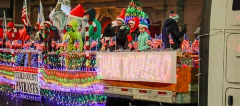 Past Parades Pueblo Parade Of Lights