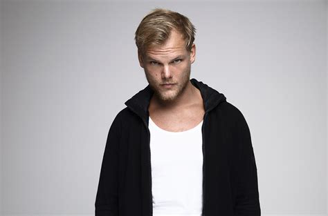 Avicii Remembered on Social 50 Chart Following Death | Billboard ...