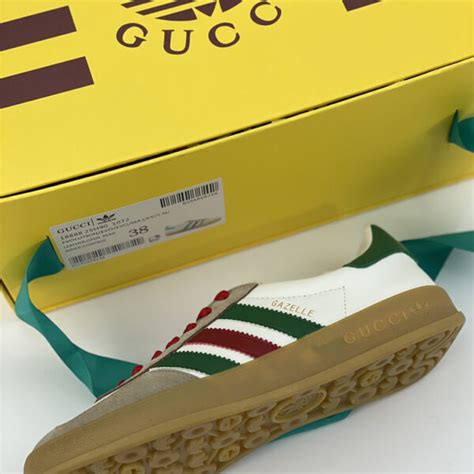 Gi Y Adidas X Gucci Men S Gazelle Sneaker In White Leather Like Auth