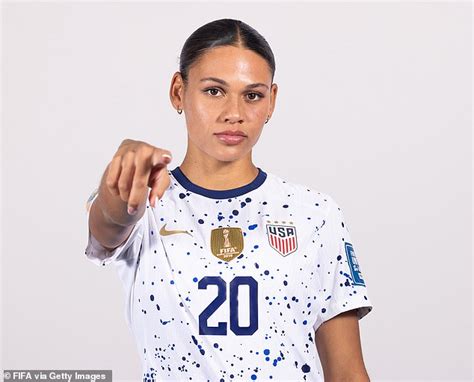 Meet Trinity Rodman Usa World Cup Star Has A Fractured Relationship