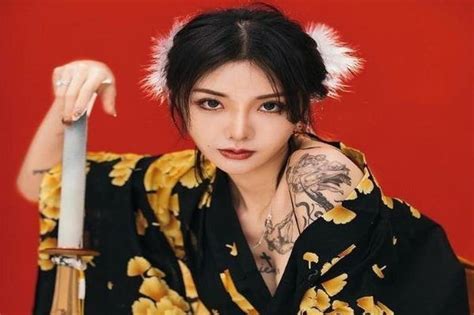 Hot Girl X M Tr T Ng B Ch P L N Trong Thang M Y Gi Ra Sao B O Tri Th C Cu C S Ng