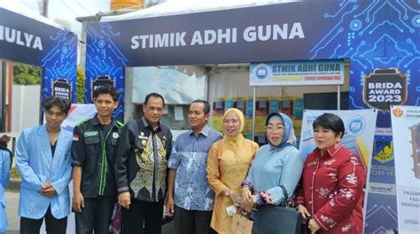 Stmik Adhi Guna