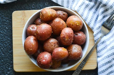 Instant Pot Boiled Potatoes - Home Sweet Table - Healthy, fresh, and simple family-friendly recipes